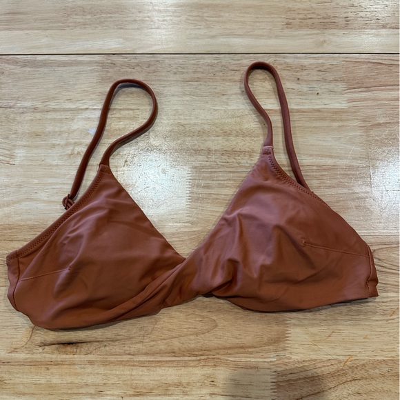 Aerie Rust Bikini Set - Picture 3 of 10